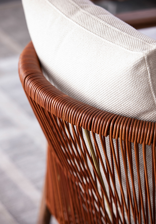 1635402668746876.jpg three03.jpg