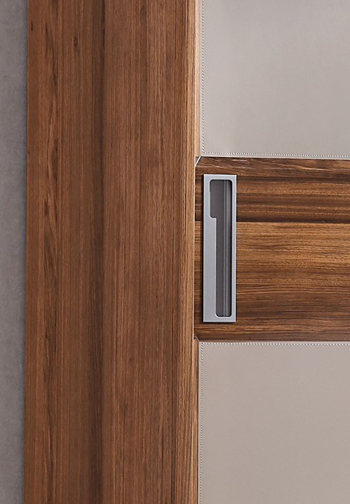 1635470551859048.jpg three03.jpg